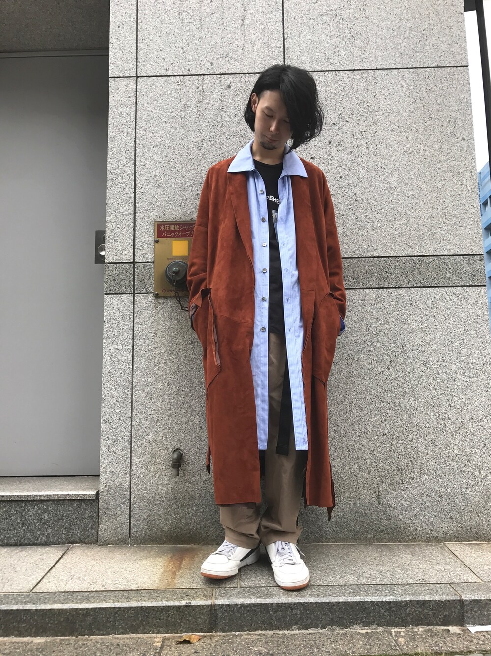 「LHP、sulvam、yohjiyamamoto、gosharubchinskiy、ワイドパンツ」｜「Gosha Rubchinskiyのアイテム（スニーカー、ホワイト系）」を使った、shintaro itoさん（メンズ・173cm）の夏コーディネートの1枚目の写真