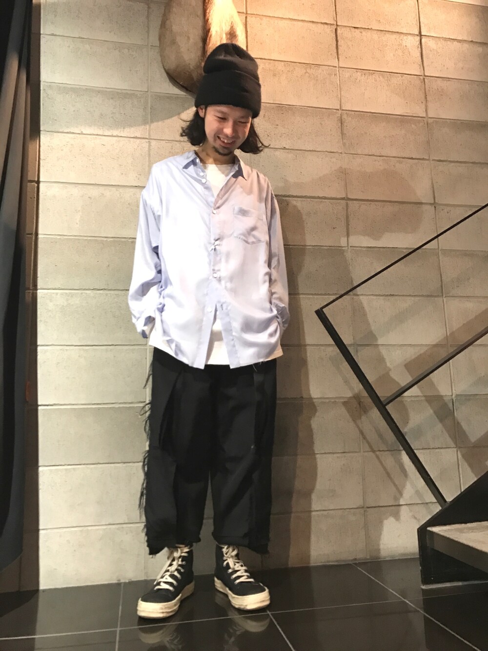 「LHP、sulvam、PALM ANGELS、yohjiyamamoto、シンプル、オーバーサイズ」｜「DRKSHDW by RICK OWENSのアイテム（スニーカー、ブラック系）」を使った、shintaro itoさん（メンズ・173cm）の冬コーディネートの1枚目の写真
