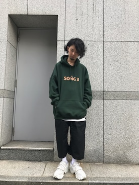 「aie」｜「アイテム（パーカー）」を使った、shintaro itoさん（メンズ・173cm）の春コーディネート