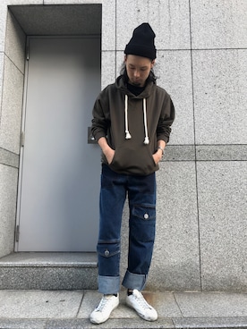 「JW Anderson（ジェイダブリューアンダーソン）のアイテム（パーカー）」を使った、shintaro itoさん（メンズ・173cm）の夏コーディネート