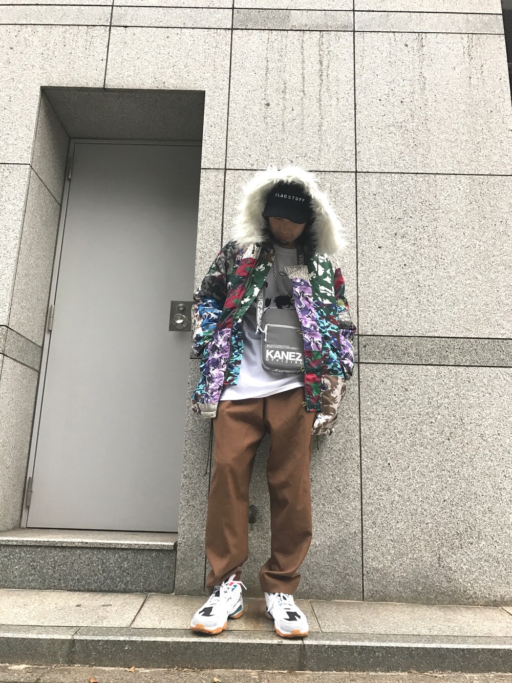 「ビッグシルエット、reebok、LHP、オーバーサイズ、MARNI、ゆるコーデ、gosharubchinskiy」｜「ReebokのReebok/リーボック/DMX 1600（スニーカー、ホワイト系）」を使った、shintaro itoさん（メンズ・173cm）の秋コーディネートの1枚目の写真