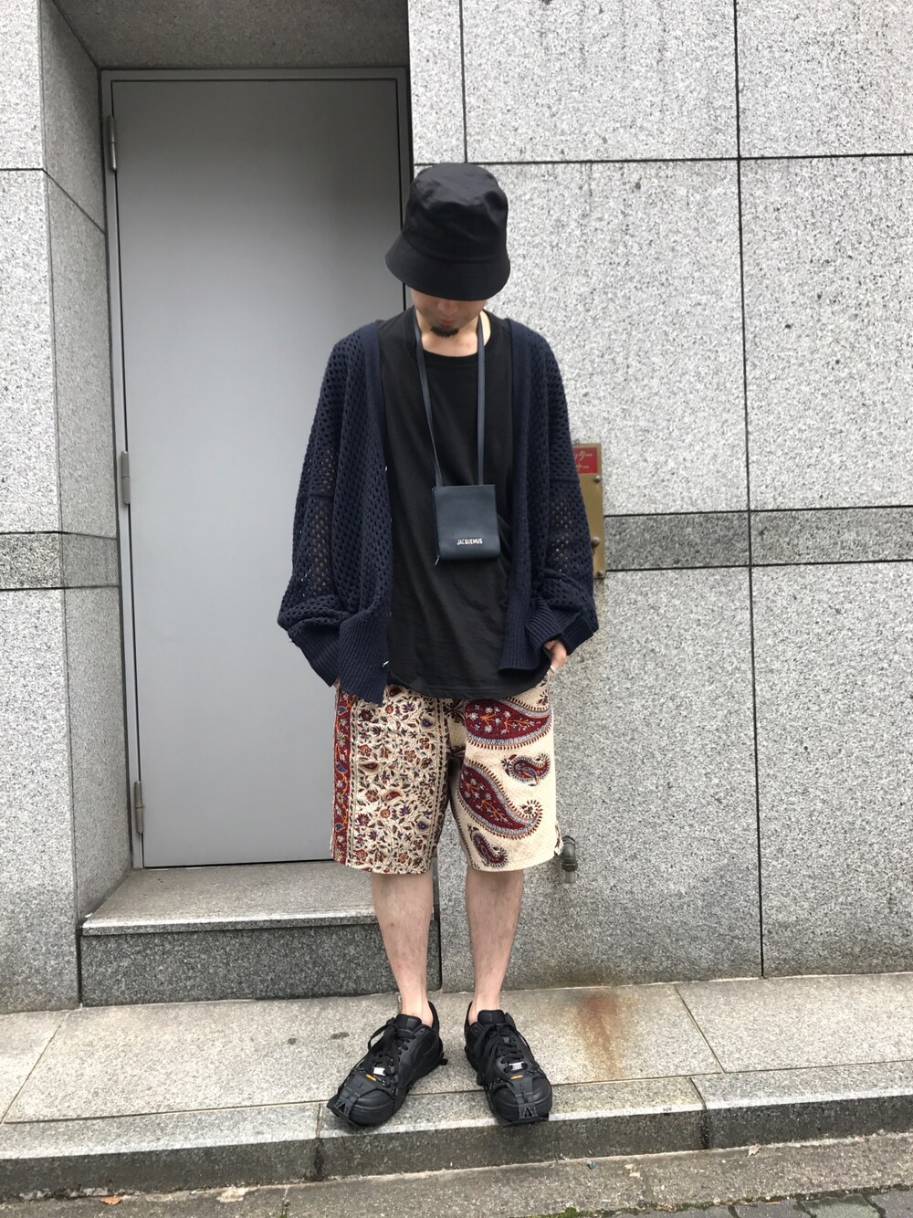 「NIKE、LHP、休日スタイル、ラフ、ゆるコーデ、sulvam、pariafarzaneh」｜「NIKEのアイテム（スニーカー、ブラック系）」を使った、shintaro itoさん（メンズ・173cm）の夏コーディネートの1枚目の写真