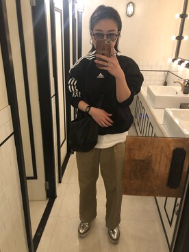 「CONVERSE TOKYO（コンバーストウキョウ）のアイテム（アクセサリー）」を使った、natsuさん（レディース・160cm）の春コーディネート