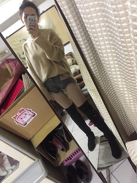 「TORY BURCH（トリーバーチ）のアイテム（その他）」を使った、Alice Liさん（レディース・165cm）の春コーディネート