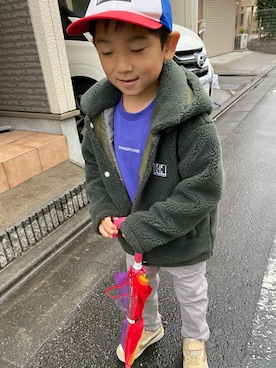 「HELLY HANSEN（ヘリーハンセン）のアイテム（ジャケット/アウター）」を使った、tomokomakotoさん（キッズ・110cm）の秋コーディネート