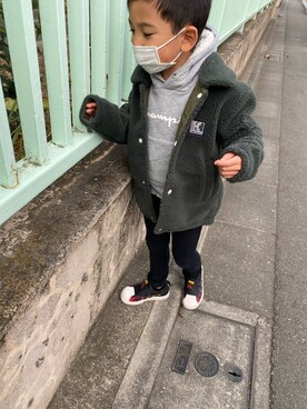 「HELLY HANSEN（ヘリーハンセン）のアイテム（ジャケット/アウター）」を使った、tomokomakotoさん（キッズ・110cm）の冬コーディネート