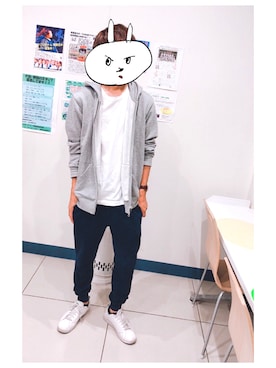 「SHIPS（シップス）のアイテム（アナログ腕時計）」を使った、かたるさん（メンズ・171cm）の秋コーディネート
