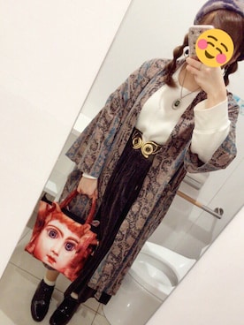 「柄×柄」｜「アイテム（その他アウター）」を使った、うららさん（レディース・161cm）の春コーディネート
