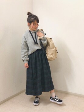 「earth music&ecology（アースミュージックアンドエコロジー）の・チェックギャザースカート ●（スカート）」を使った、おさかなちゃんさん（レディース・156cm）の秋コーディネート