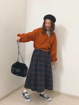 「earth music&ecology（アースミュージックアンドエコロジー）の・チェックギャザースカート ●（スカート）」を使った、おさかなちゃんさん（レディース・156cm）の秋コーディネート