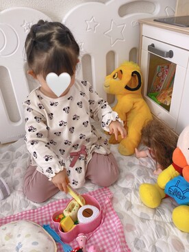 Petit Main プティマイン の Disney ミニーマウスデザイン 総柄tシャツ パンツパジャマセット ルームウェア パジャマ Wear