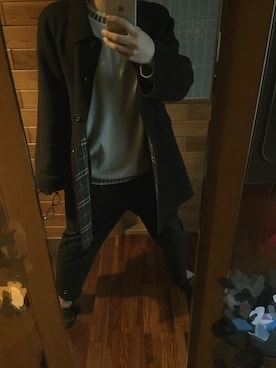 「スリッパ」｜「アイテム（ステンカラーコート）」を使った、あおさん（メンズ・179cm）の冬コーディネート