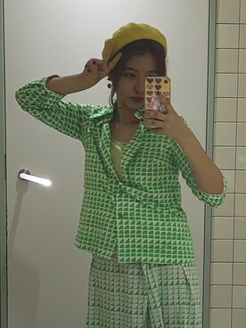 「レトロ」｜「アイテム（セットアップ）」を使った、niiarisaさん（レディース・161cm）の秋コーディネート