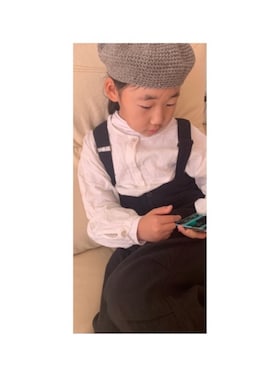 「DILASH（ディラッシュ）のアイテム（サロペット/オーバーオール）」を使った、きな。さん（キッズ・135cm）の秋コーディネート