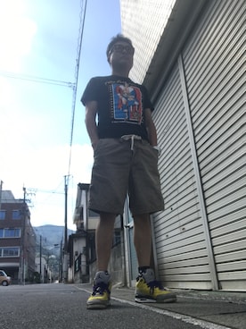 「Abercrombie&Fitch（アバークロンビーアンドフィッチ）のアイテム（カーゴパンツ）」を使った、Shinji Tsuruさん（メンズ・173cm）の秋コーディネート