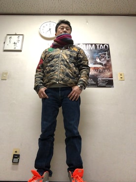 「鬼デニム（オニデニム）のアイテム」を使った、Shinji Tsuruさん（メンズ・173cm）の冬コーディネート