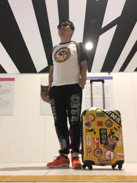 「COTE MER （コートメール）のアイテム（パンツ）」を使った、Shinji Tsuruさん（メンズ・173cm）の秋コーディネート