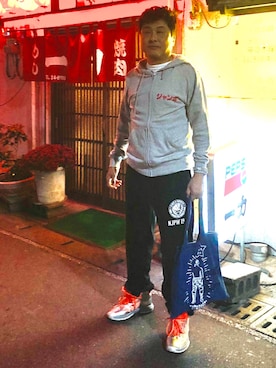 「Li-Ning（リーニン）のアイテム」を使った、Shinji Tsuruさん（メンズ・173cm）の冬コーディネート