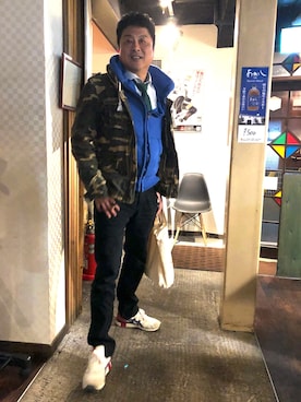 「Abercrombie&Fitch（アバークロンビーアンドフィッチ）のアイテム（パーカー）」を使った、Shinji Tsuruさん（メンズ・173cm）の冬コーディネート