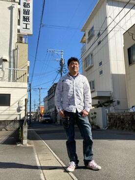 「Desigual（デシグアル）のアイテム（トップス）」を使った、Shinji Tsuruさん（メンズ・173cm）の秋コーディネート
