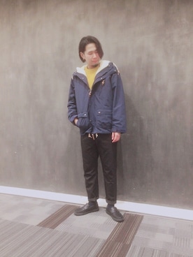 「アイテム（マウンテンパーカー、ブルー系）」を使った、GGDedition浜松店さん（メンズ・182cm）の冬コーディネート