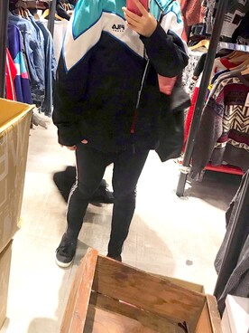 「FILA（フィラ）のアイテム（ジャケット/アウター、ブルー系）」を使った、みゆさん（レディース・153cm）の夏コーディネート