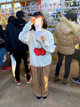 「KIRSH（キルシー）のアイテム（パーカー、ホワイト系）」を使った、みゆさん（レディース・153cm）の夏コーディネート