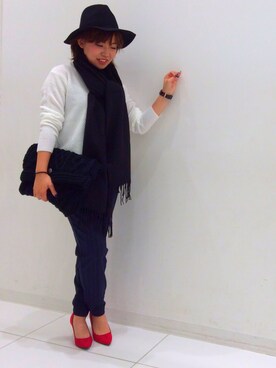 「GU（ジーユー）のアイテム（ニット/セーター、ホワイト系）」を使った、ayapanさん（レディース・153cm）の冬コーディネート