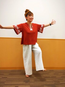 「GU（ジーユー）のアイテム（Tシャツ/カットソー、ブラウン系）」を使った、ayapanさん（レディース・153cm）の秋コーディネート