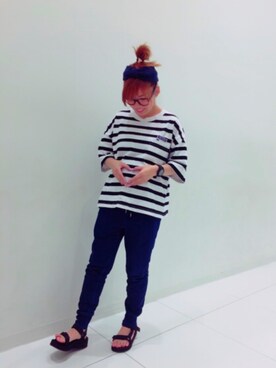 「GU（ジーユー）のアイテム（Tシャツ/カットソー、ホワイト系）」を使った、ayapanさん（レディース・153cm）の秋コーディネート