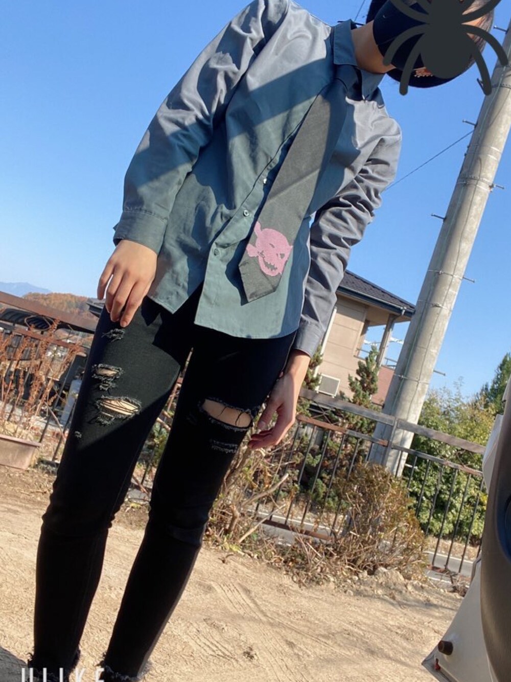 「男装」｜「GUのアイテム（シャツ/ブラウス、グレー系）」を使った、smokeさん（レディース・165cm）の秋コーディネートの1枚目の写真