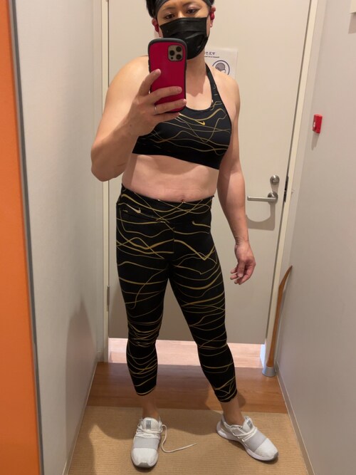 Nike ナイキ スウッシュ アイコンクラッシュ ミディアムサポートスポーツブラ ウィメンズを使った人気ファッションコーディネート Oudh