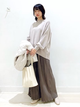「プリーツバッグ」｜「アイテム（ジャケット/アウター）」を使った、yunaさん（レディース・165cm）の冬コーディネート