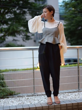 「STUDIOUS（ステュディオス）のアイテム（トップス）」を使った、funnybunnysallyさん（レディース・155cm）の夏コーディネート