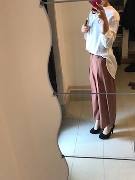 「UNIQLO（ユニクロ）のスマートスタイルアンクルパンツ（その他パンツ、ホワイト系）」を使った、m.aum716さん（レディース・159cm）の春コーディネート