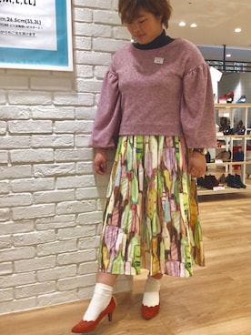 「アイテム（パンプス、オレンジ系）」を使った、ORientalTRaffic 京阪モール店さん（レディース・156cm）の冬コーディネート