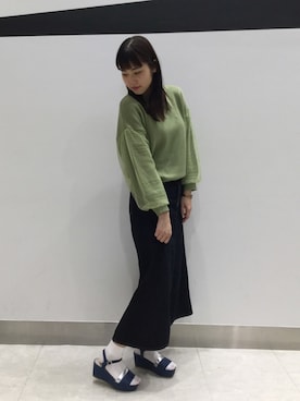 「VIS（ビス）のアイテム（ニット/セーター）」を使った、ORientalTRaffic 京阪モール店さん（レディース・156cm）の春コーディネート
