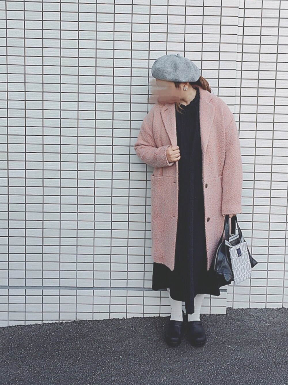 「mature ha、Samansa Mos2、ワンピースコーデ、ベレー帽、ミナペルホネン、dansko」｜「mature ha.のアイテム（ハンチング/ベレー帽、グレー系）」を使った、ぴーたさん（レディース・155cm）の冬コーディネートの1枚目の写真