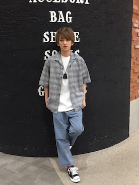 「Confirm（コンファーム）のアイテム」を使った、コンファーム・イルズ 高崎さん（メンズ・175cm）の夏コーディネート