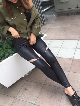 「ENVYM（アンビー）のアイテム（パンツ）」を使った、ENVYM_RANAさん（レディース・164cm）の秋コーディネート