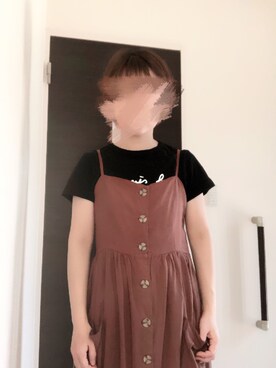 「agnes b.（アニエスベー）のS137 TS　ロゴTシャツ（Tシャツ/カットソー、ブラック系）」を使った、akiさん（レディース）の春コーディネート
