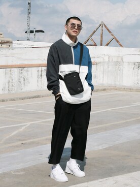 「repos（ルポ）のアイテム（トップス）」を使った、wadeさん（メンズ・175cm）の春コーディネート