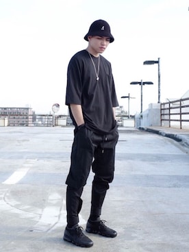 「repos（ルポ）のアイテム（パンツ）」を使った、wadeさん（メンズ・175cm）の春コーディネート