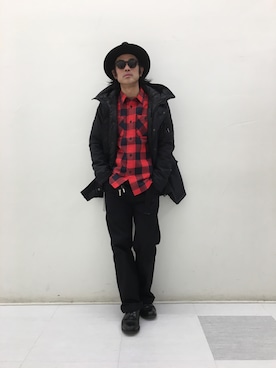 「黒パンツ」｜ishizawaさん（メンズ・172cm）の冬コーディネート