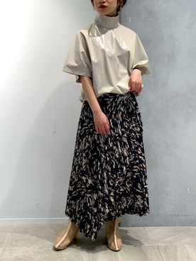 「UNITED TOKYO（ユナイテッドトウキョウ）のアイテム（トップス、ホワイト系）」を使った、Yukiko Fukudaさん（レディース・155cm）の夏コーディネート