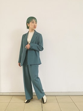 「セットアップコーデ」｜「アイテム（スリッポン）」を使った、Yukiko Fukudaさん（レディース・155cm）の春コーディネート