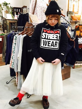 「VISION（ヴィジョン）のアイテム（トップス）」を使った、Erikids.さん（レディース・150cm）の春コーディネート