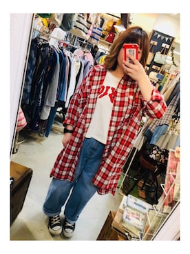 「赤チェック」｜「アイテム（アナログ腕時計）」を使った、Erikids.さん（レディース・150cm）の春コーディネート