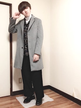 「COMME CA ISM（コムサイズム）のアイテム（チェスターコート）」を使った、ツバサさん（メンズ・177cm）の冬コーディネート