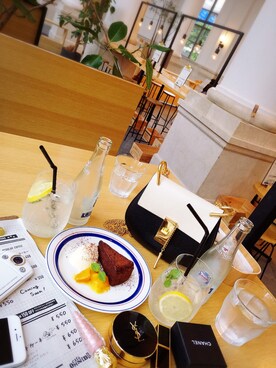 instgram：kahimierikaさんのコーディネート